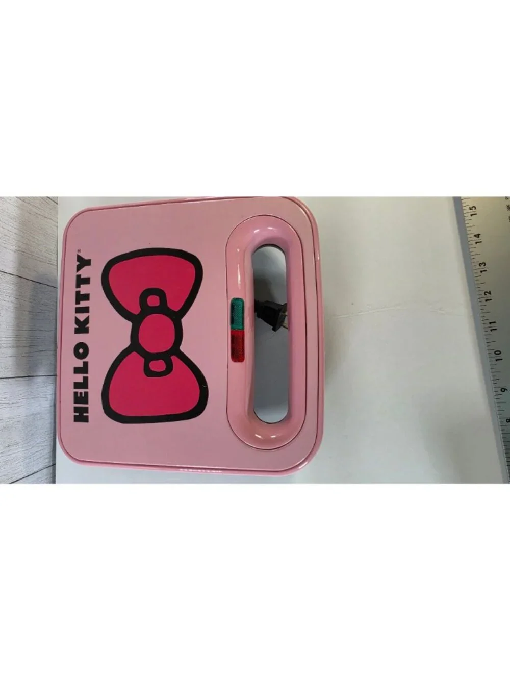 HELLO KITTY GRILLED CHEESE MAKER SANRIO PINK PANINI PRESS SANDWICH INDOOR GRILL